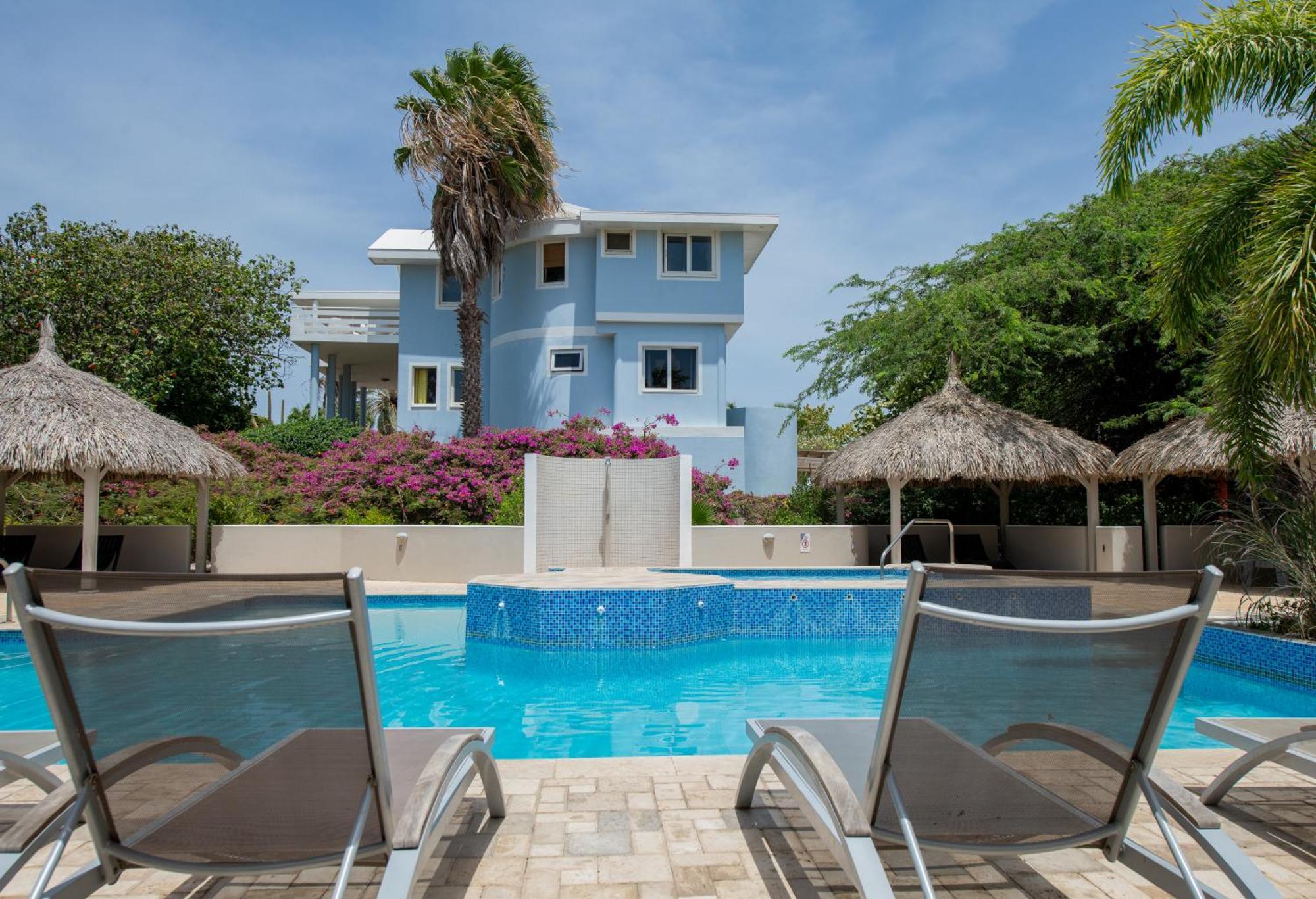 Villa At Secured Gated Resort Near Mambo Beach! Willemstad Dış mekan fotoğraf