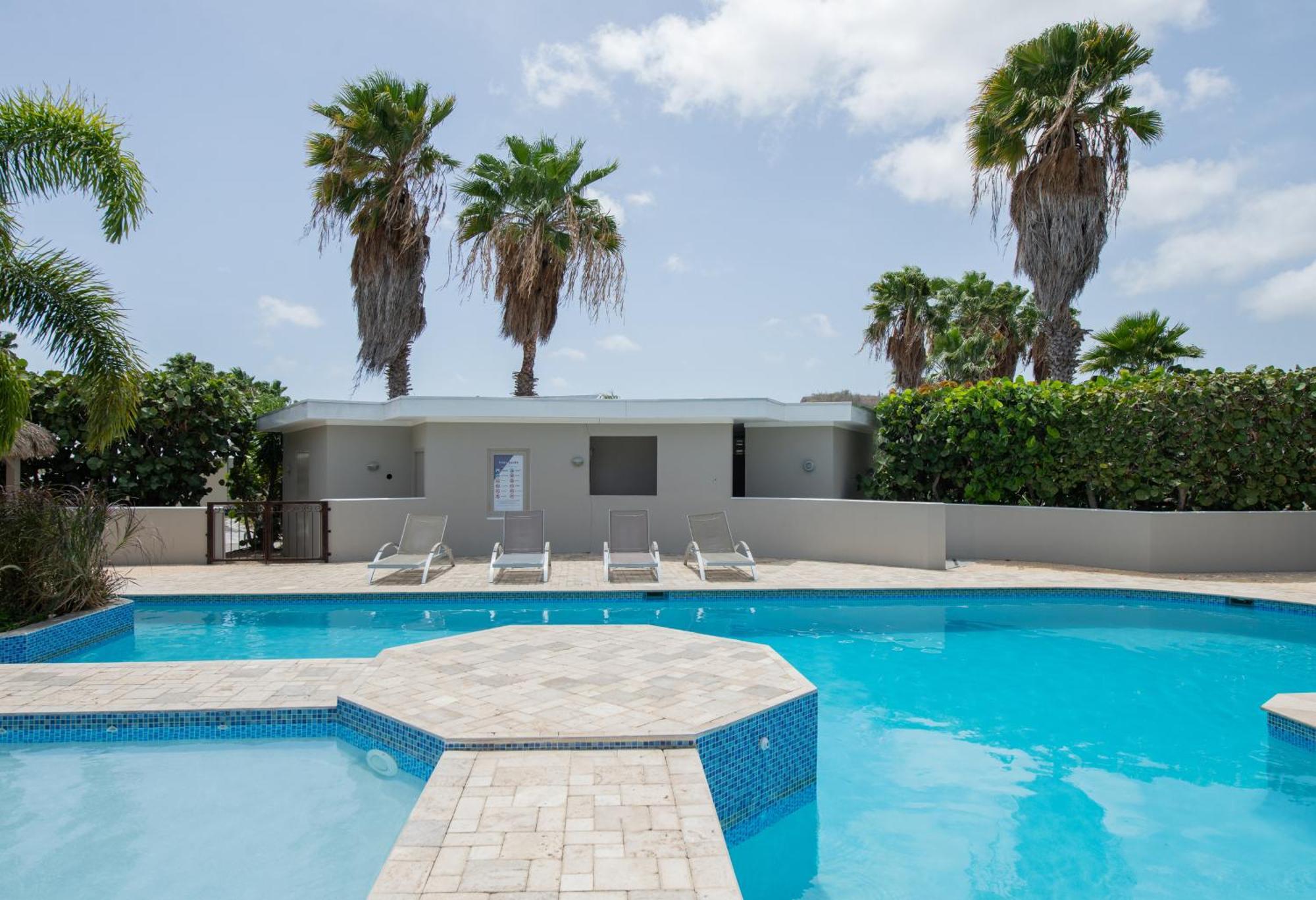 Villa At Secured Gated Resort Near Mambo Beach! Willemstad Dış mekan fotoğraf